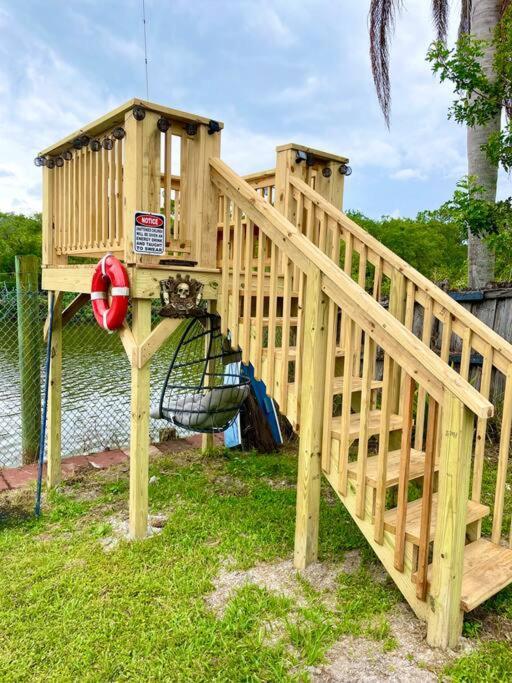Merrit Island Waterfront House Lots Of Parking Villa Merritt Island Esterno foto