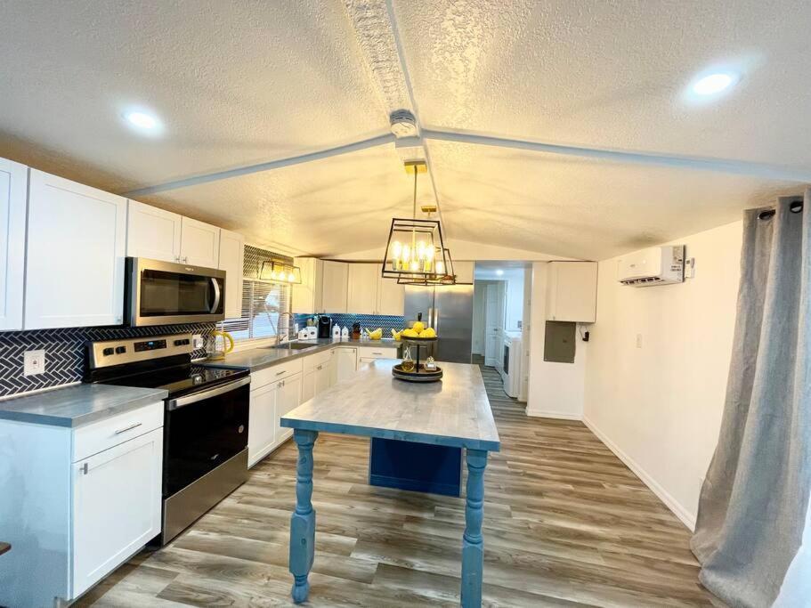 Merrit Island Waterfront House Lots Of Parking Villa Merritt Island Esterno foto